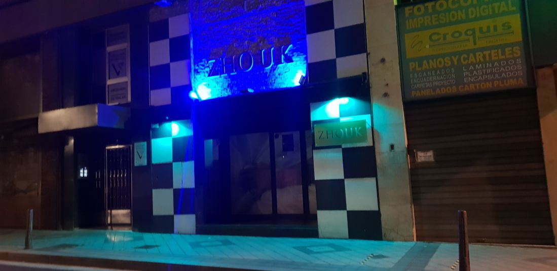 Fachada Zhouk Valladolid