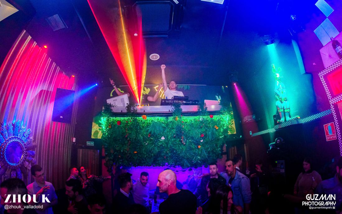 Música en Zhouk Valladolid